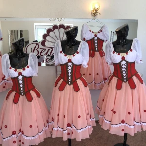 Ballet costume P 0915A - image 23