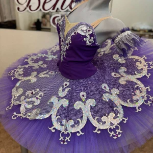 Stage costume P 0417 - image 24