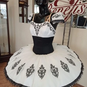 Ballet costume P 1312C - image 7