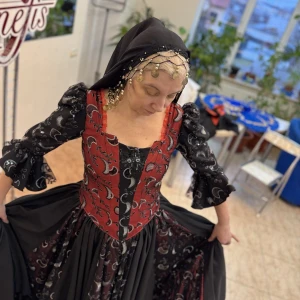 Costum în stil spaniol P 0476A - image 5