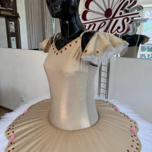 Stage costume P 1335 - image 5