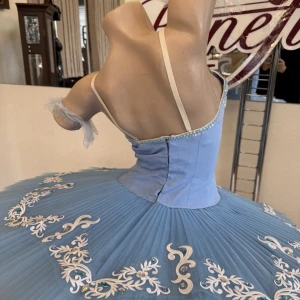 Stage costume F 0432 - image 8