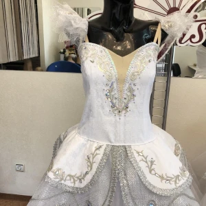 Brides F 0107 - image 54