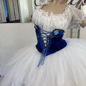 Peasant dance P 0509B - image 2