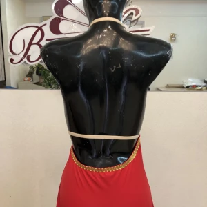 Rochie pe un costum de baie A 0066 - image 23