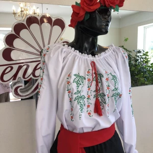 National moldavian blouse J 0393 - image 10