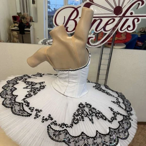 Stage costume F 0132 - image 14