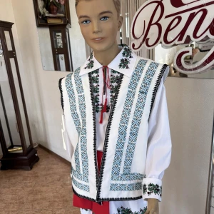 National moldavian vest J 0200 - image 5