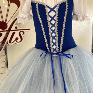 Peasant costume P0545 - image 9