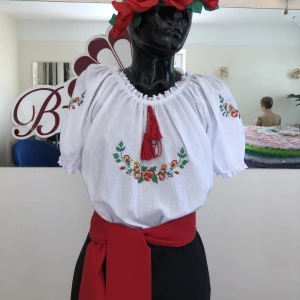 National moldavian blouse J 0391 - image 3