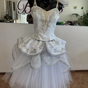 Brides F 0107 - image 38