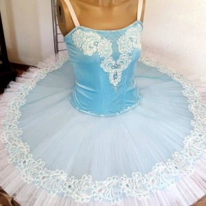 Stage costume P 0930 - image 6