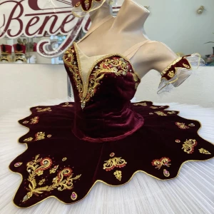 Soloist costume P 1302(2390) - image 3