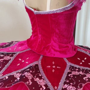 Stage costume F 0537 - image 10