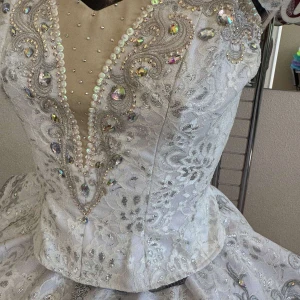 Brides F 0107 - image 46