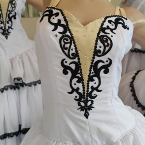 Stage costume F 0486 - image 16