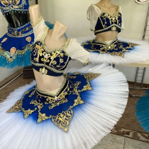 Stage costume P 1532 - image 42