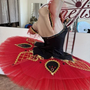 Stage costume P 1336 - image 17