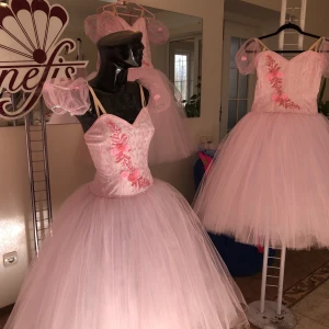 Costum pentru scena F 0077 - image 63