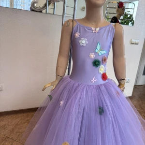 Costum pentru scena F 0072 - image 30