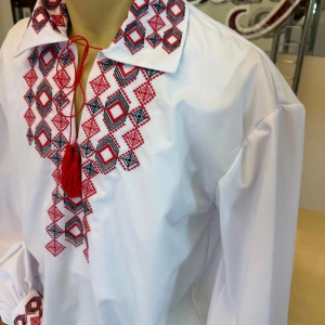 National moldavian shirt J 0401 - image 3