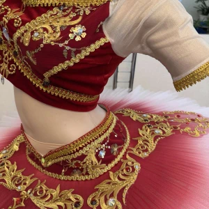 Stage costume P 1532 - image 31