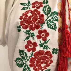 National moldavian blouse J 0392 - image 12