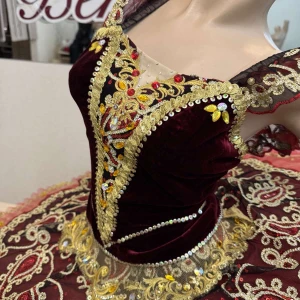 Stage costume F 0075 - image 37