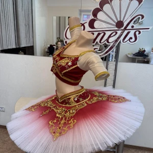 Stage costume P 1532 - image 28