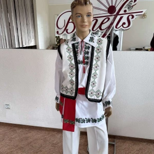 National moldavian shirt J 0238 - image 7