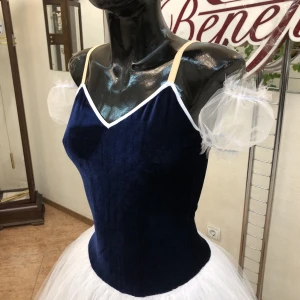 Snow White F 0201 - image 25