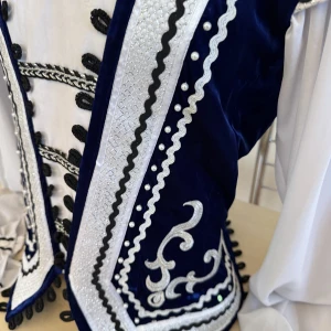 Soloist s costume P 1405 - image 23