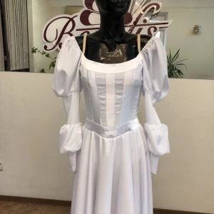 Juliet P 1005A - image 19