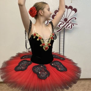 Spanish costume P 1328 - image 9