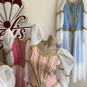 Costum de scena Julieta F 0350A - image 9