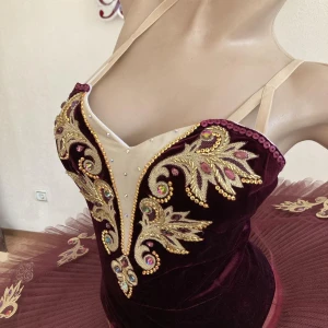 BALLET COSTUME P1332 - image 2