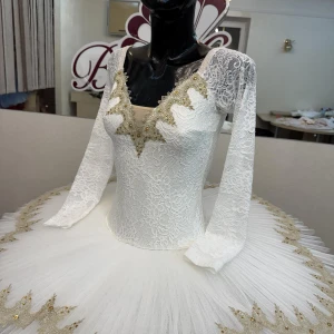 Stage costume F0532 - image 2