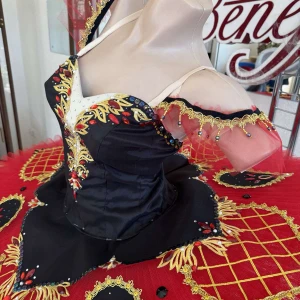 Stage costume P 1336 - image 26