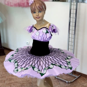 Spanish costume P 1326 - image 15