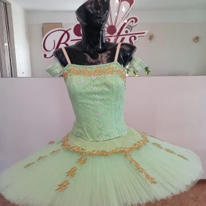 Ballet costume P 0928 - image 6