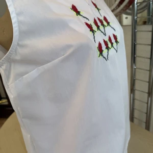 National moldavian blouse J 0234 - image 6