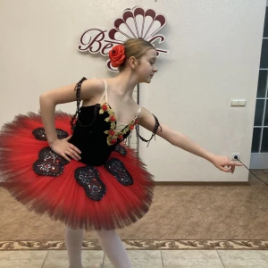 Spanish costume P 1328 - image 11