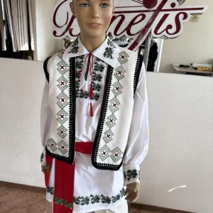 National moldavian shirt J 0238 - image 3