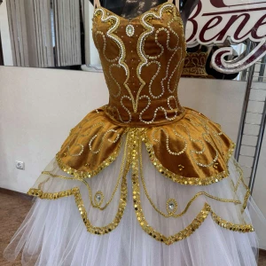 Stage costume F 0084 - image 15
