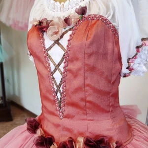 Peasant costume -pas de deux 1 act P 0506D - image 12