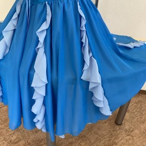 Manon F 0083 - image 13