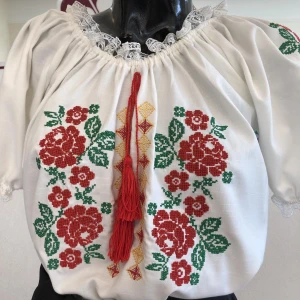 National moldavian blouse J 0392 - image 2