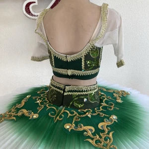 Stage costume P 1532 - image 13
