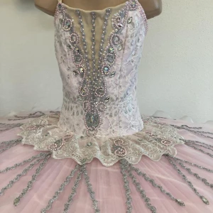 Costum P 0424 - image 4