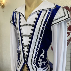 Soloist s costume P 1405 - image 15